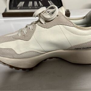 New balanced shoes size 8